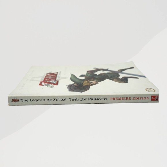Twilight Princess,‎ Legend of Zelda Premiere Edition Strategy Guide Adult - Picture 3 of 8